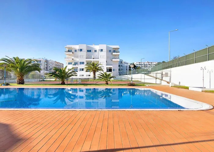 Manelito House אלבופיירה