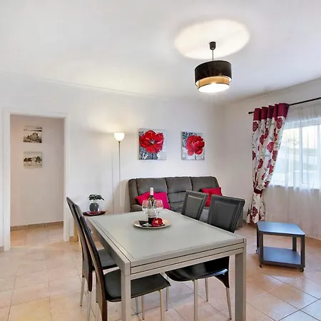 Manelito House Apartamento