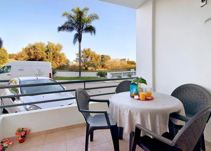 Διαμέρισμα Manelito House *